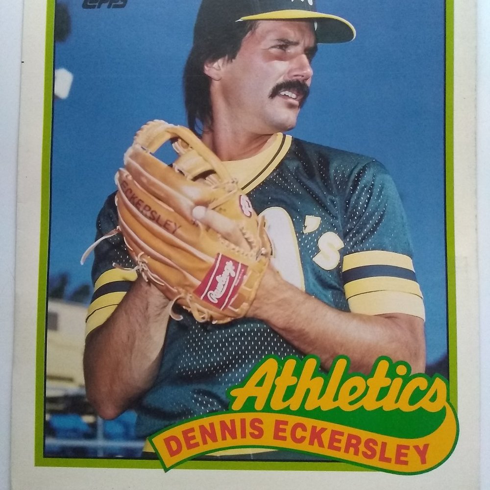 MLB Folder